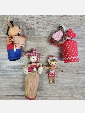 MCM VINTAGE Straw Mouse Scarecrow Corn Husk Lady Christmas Ornament Lot